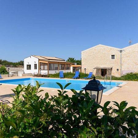 Agriturismo Tenuta Sparaceto Modica Exterior photo
